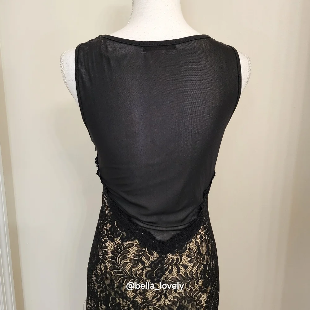 Formal Elegant Black Cream Lace Backless Sheer Back Dress - Picture 12 of 12